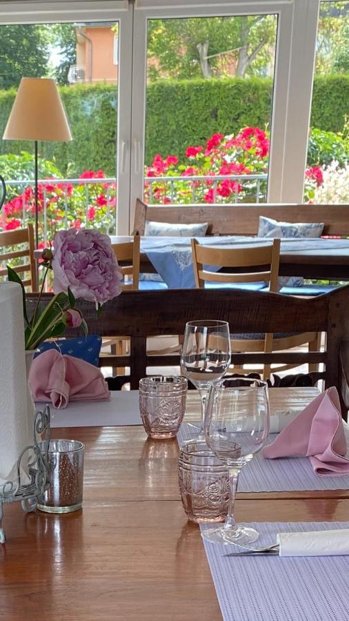 Pension A Restaurace Filip II Маріанські Лазні Екстер'єр фото